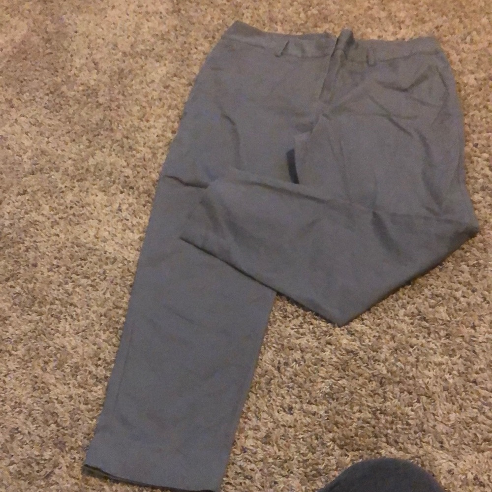 Cropped Pants